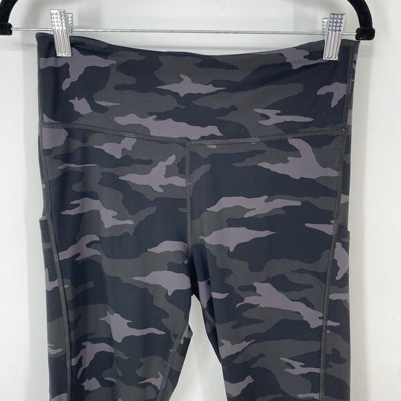 Athleta Ultimate Camo 7/8 Tight Leggings Women's Size M - Picture 5 of 7